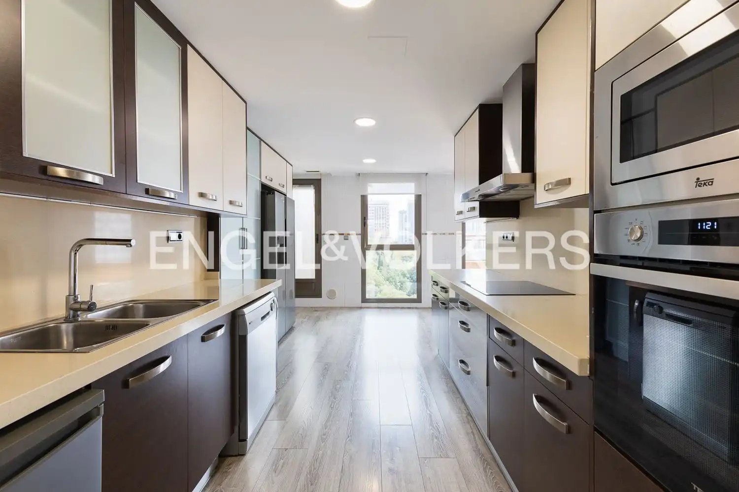 Wohnung 152 m² in Valencia