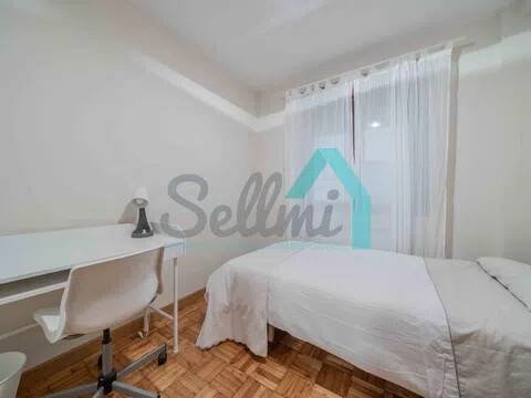 Pis de 84 m² a Oviedo