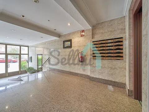 Piso de 80 m² en Oviedo