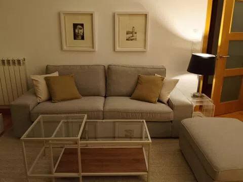 Wohnung 96 m² in Oleiros