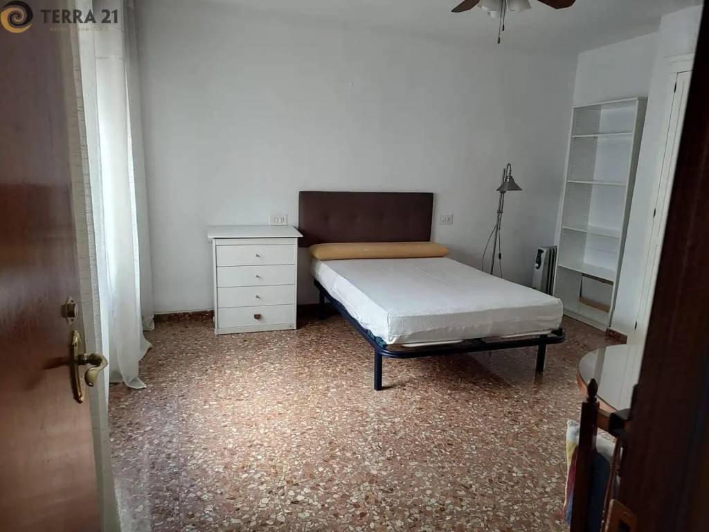 Piso de 95 m² en Jaén