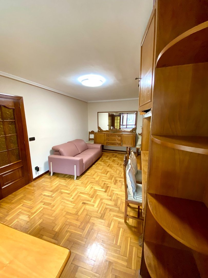 Wohnung 90 m² in Oviedo