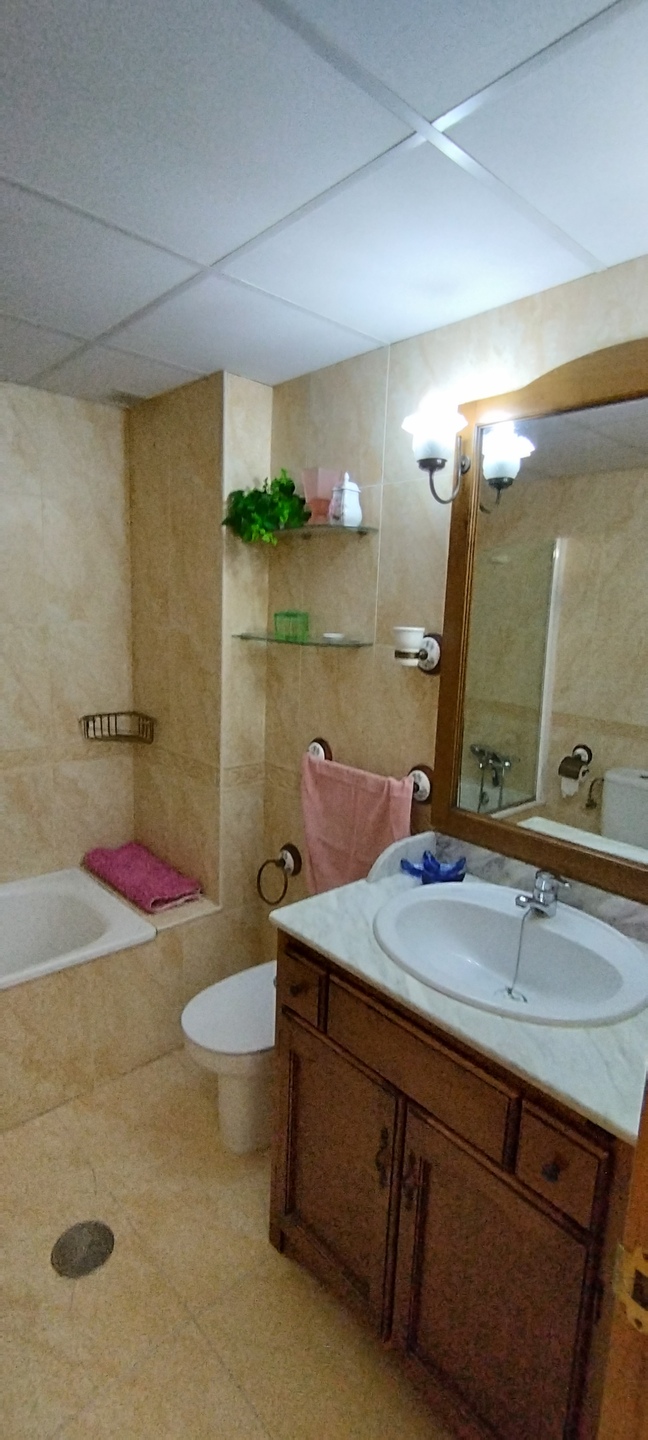 Piso de 121 m² en Linares