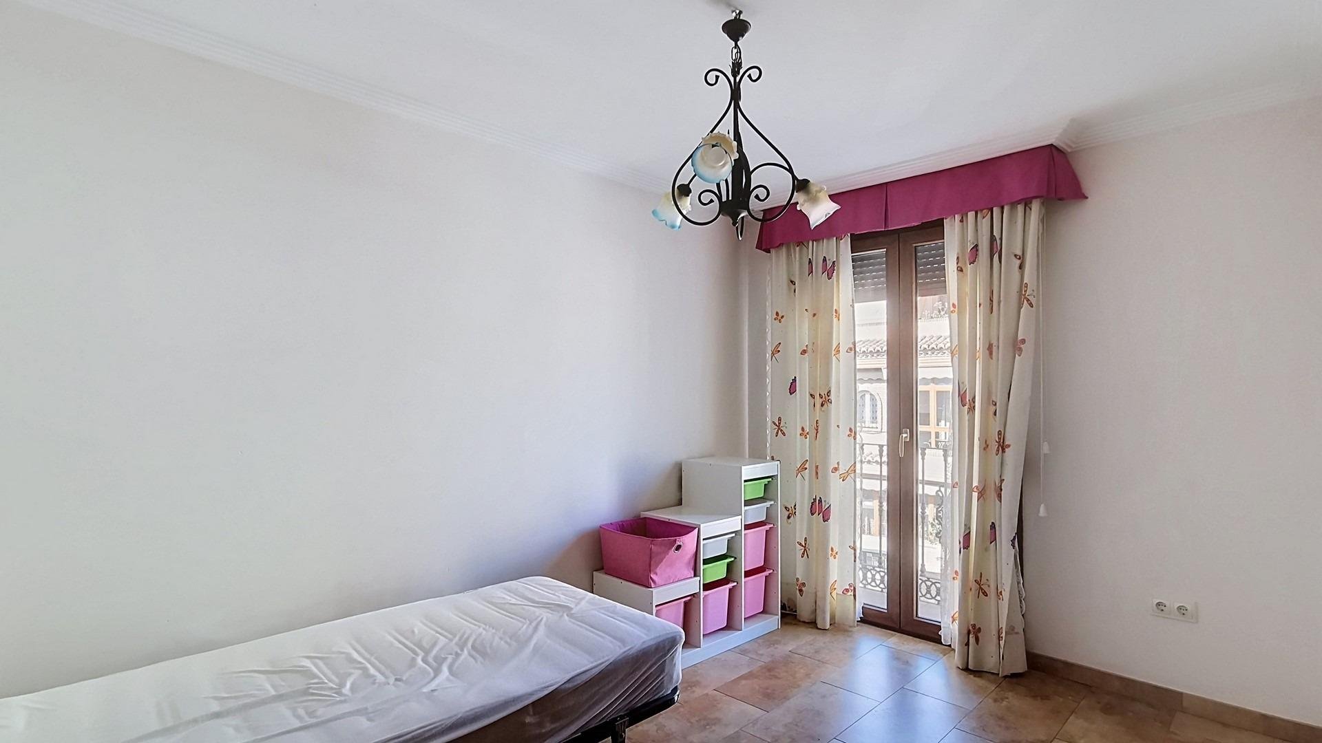Appartamento 166 m² a Churriana de la Vega