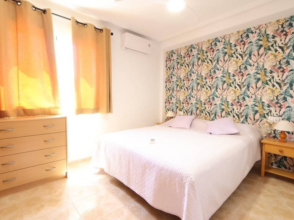 Pis de 70 m² a Oriola