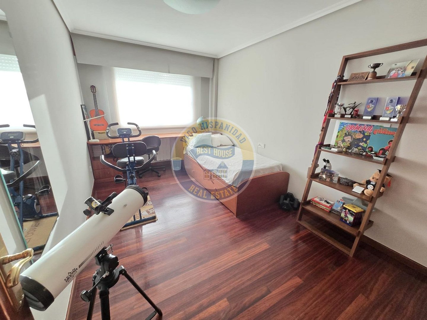 Flat 100 m² in Vigo