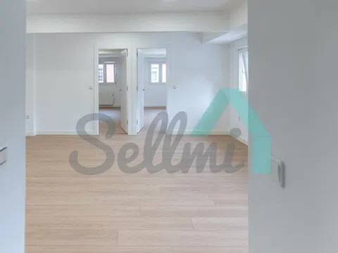 Piso de 65 m² en Mieres