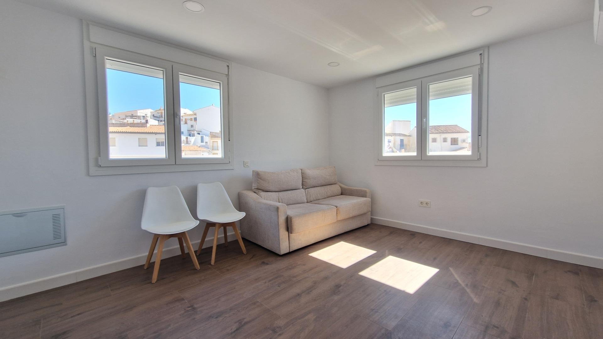 Piso de 88 m² en Almogía
