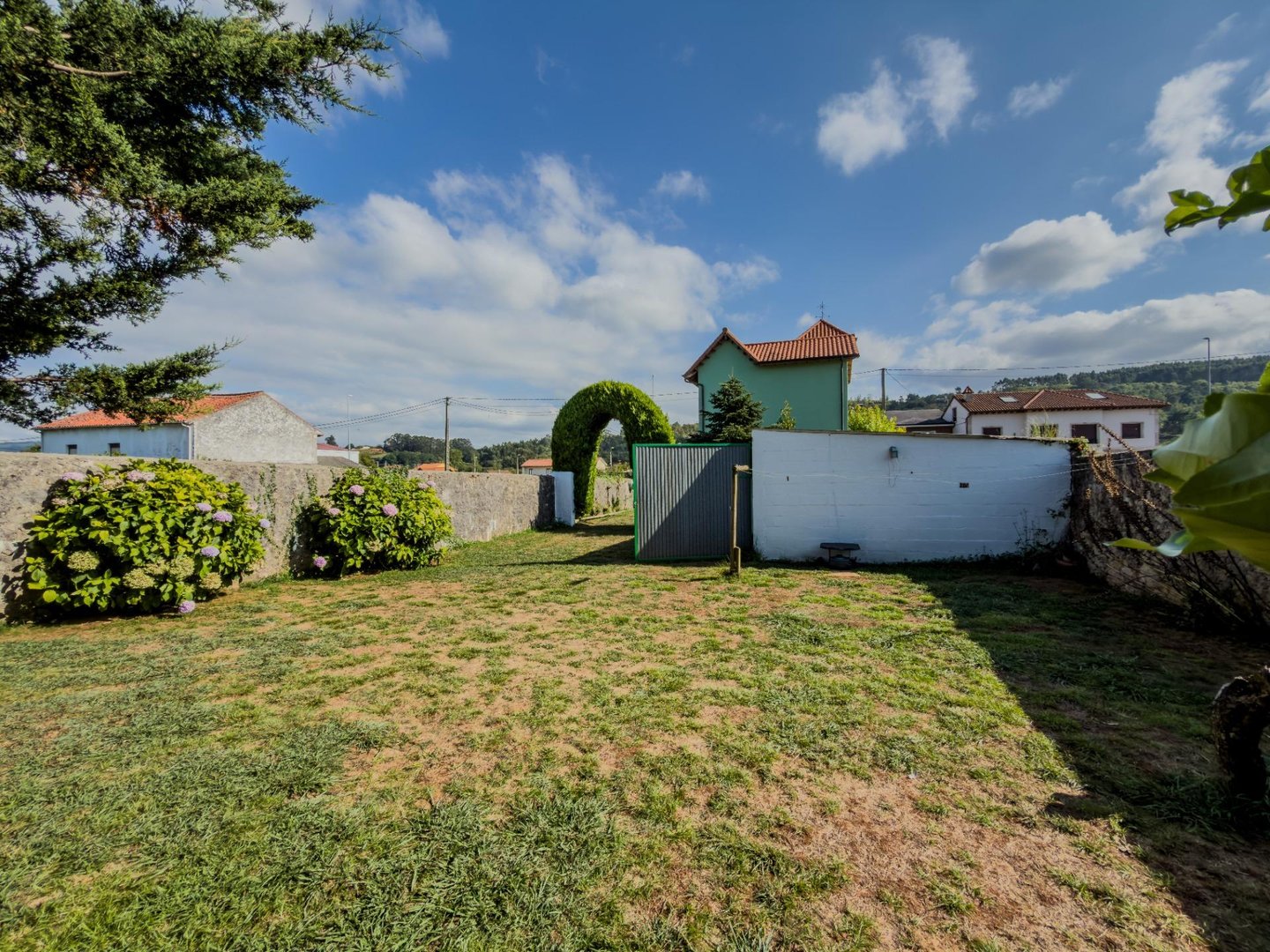 Casa de 226 m² a Camargo