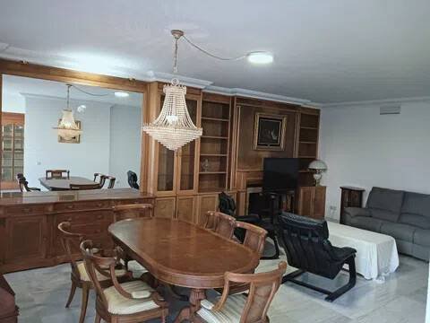 Piso de 220 m² en Almería