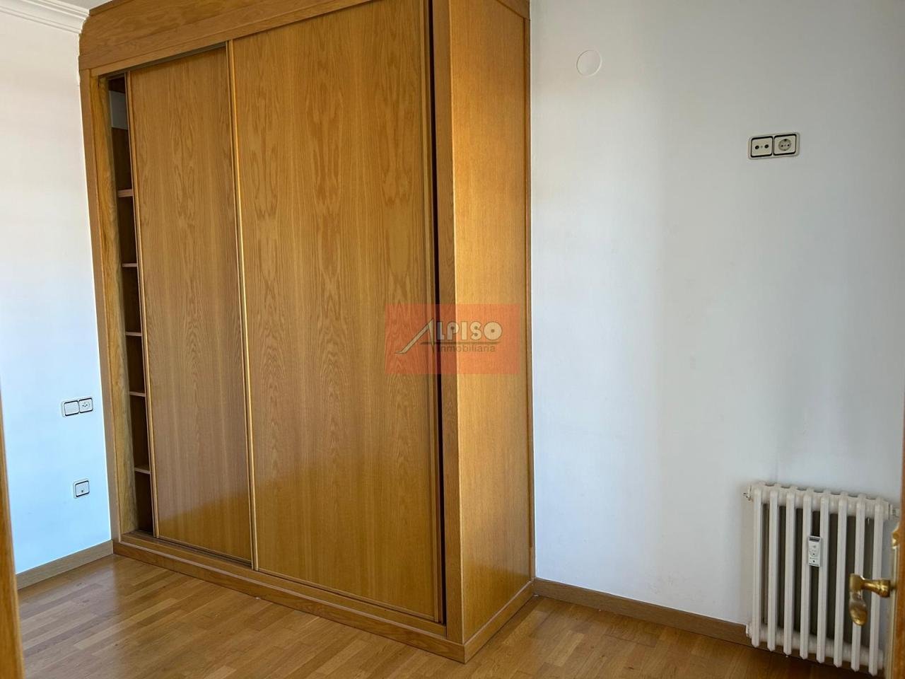 Piso de 81 m² en Ourense