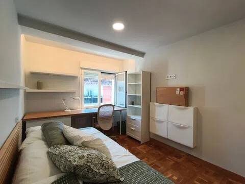 Piso de 89 m² en Pamplona