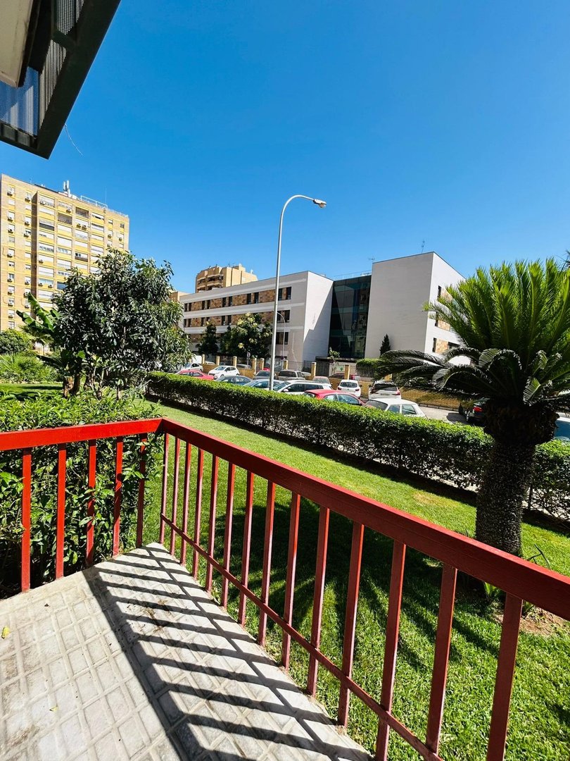 Piso de 150 m² en Sevilla