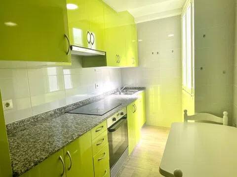 Pis de 85 m² a Santiago de Compostel·la