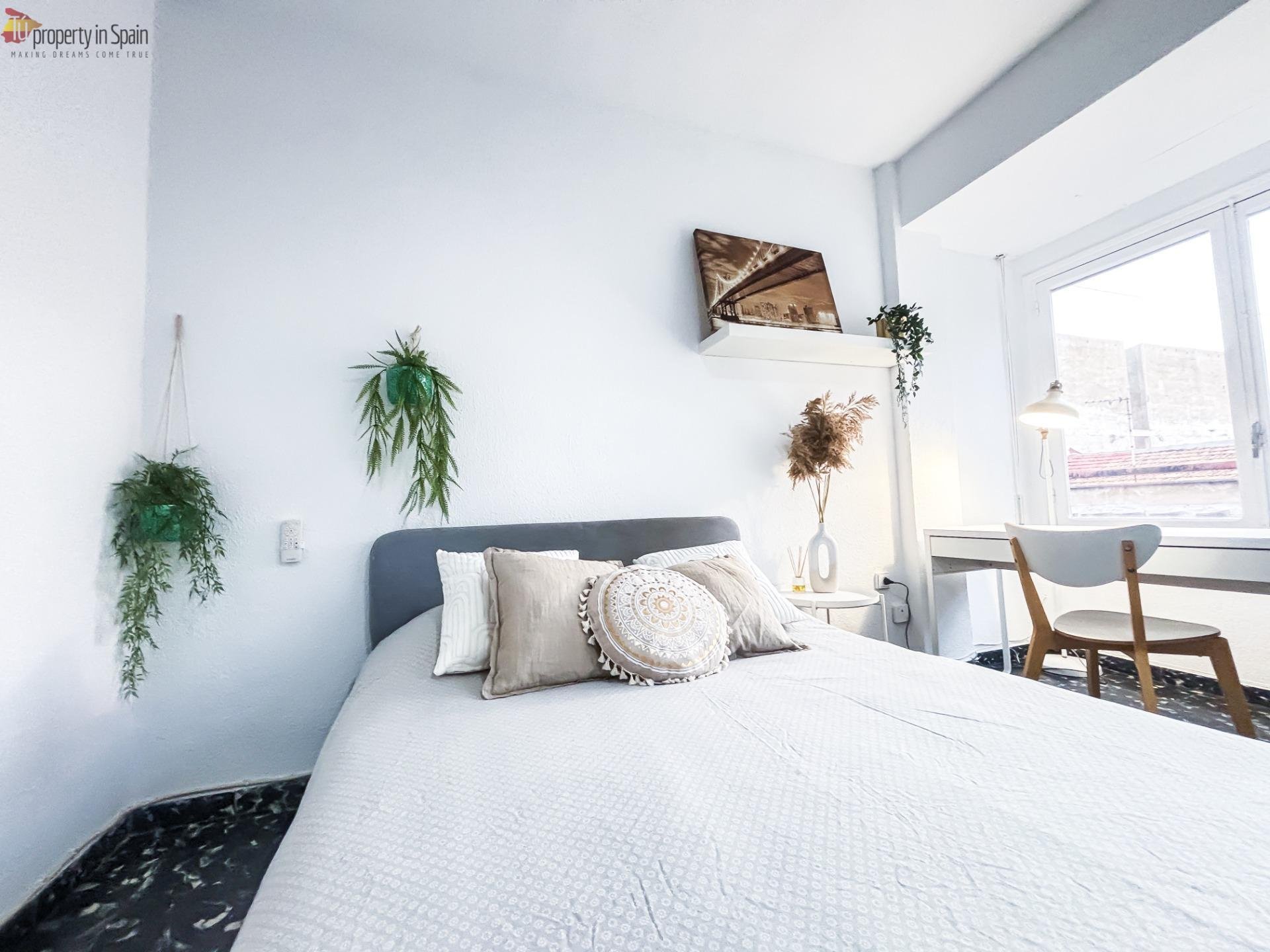 Habitación 84 m², Alicante