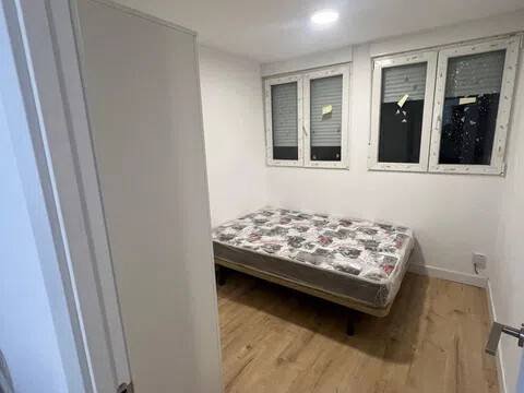 Chambre 65 m², San Juan de Aznalfarache