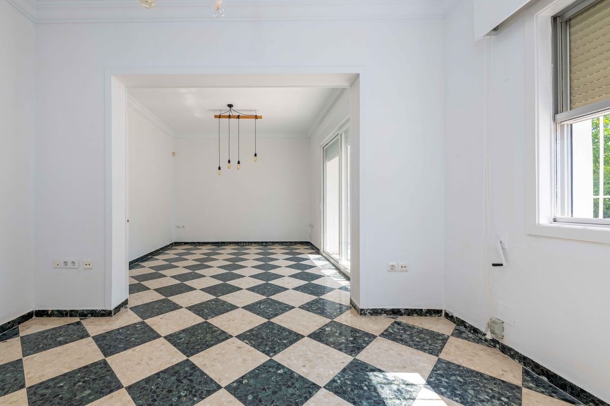 Wohnung 269 m² in Sevilla
