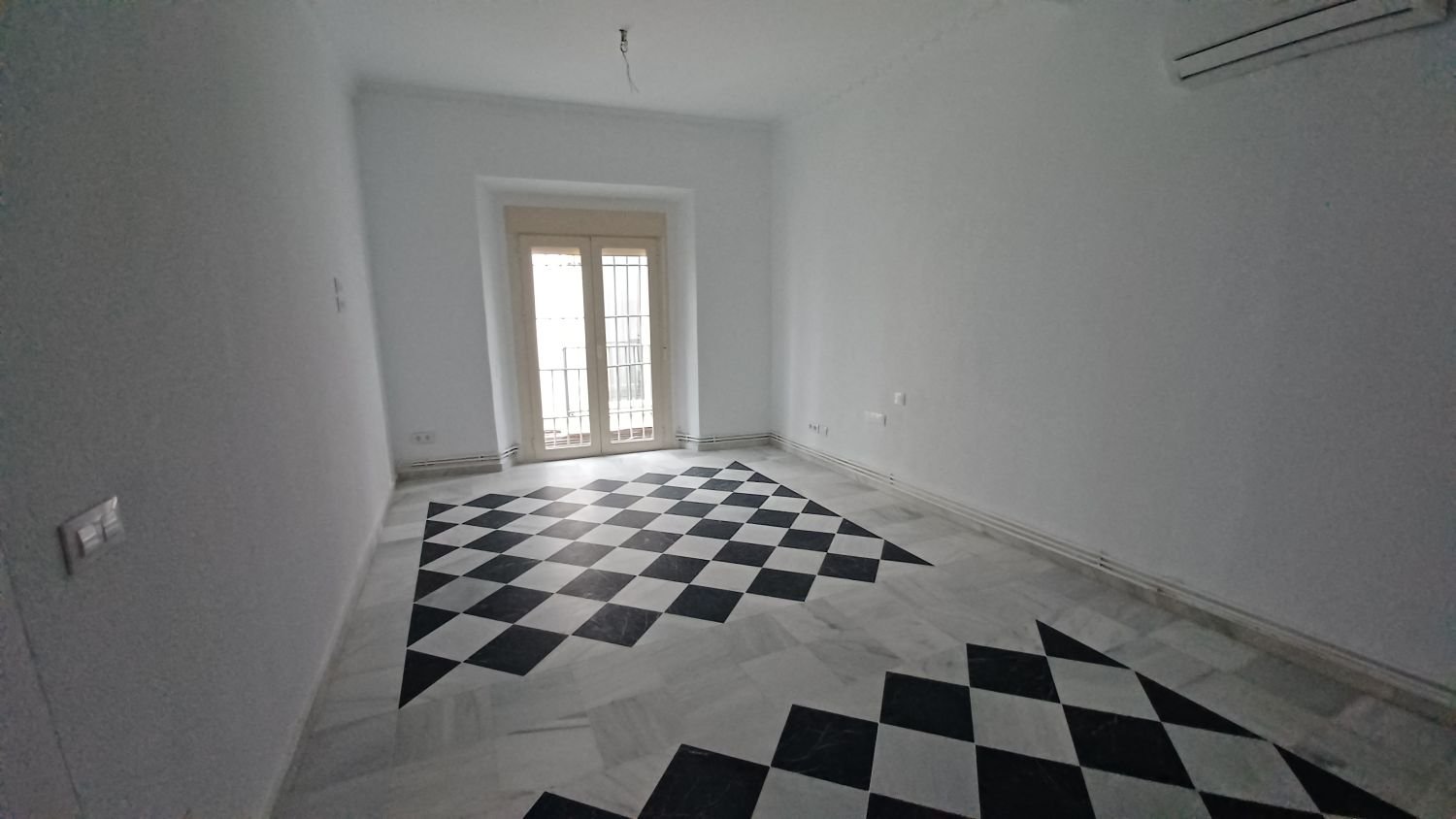 Appartamento 132 m² a Siviglia