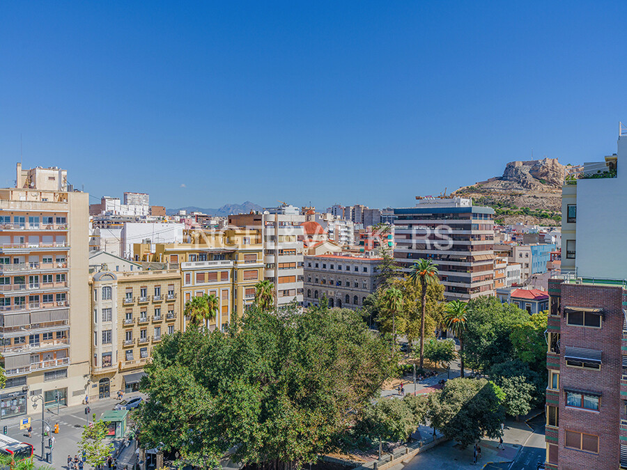 Piso de 146 m² en Alicante