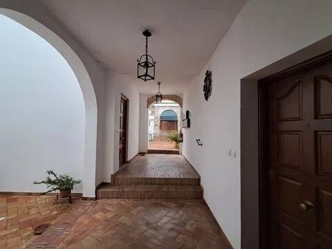 Piso de 100 m² en Carmona