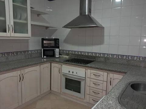 Piso de 100 m² en Carmona