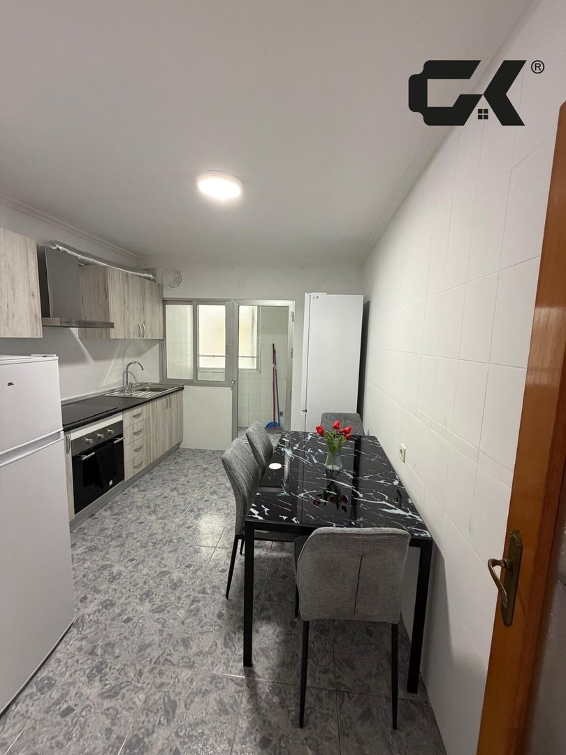 Habitación 143 m², Alcantarilla