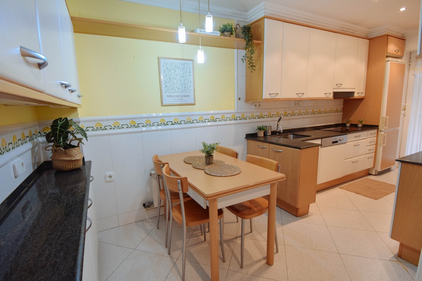 Habitación 141 m², Lérida