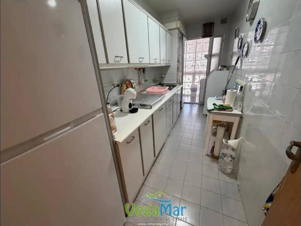 Wohnung 70 m² in Almuñécar