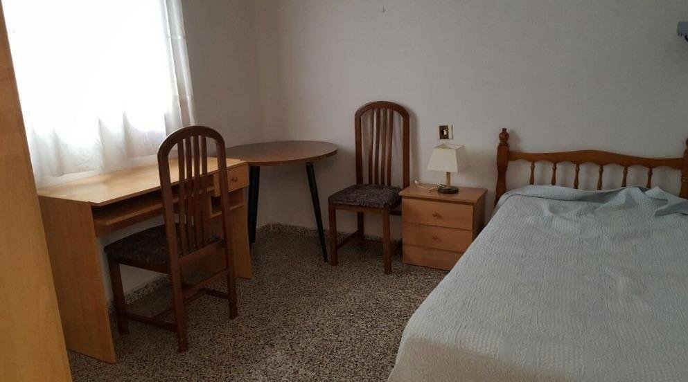 Piso de 90 m² en Granada