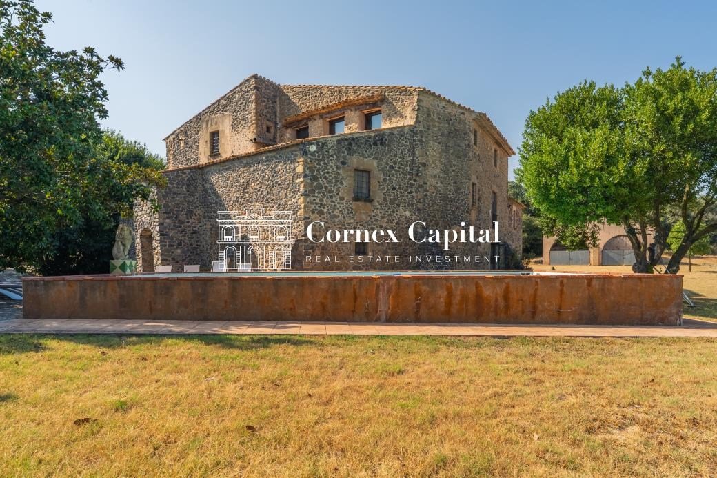 Piso de 1000 m² en Rupià