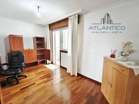 Piso de 88 m² en Carballo