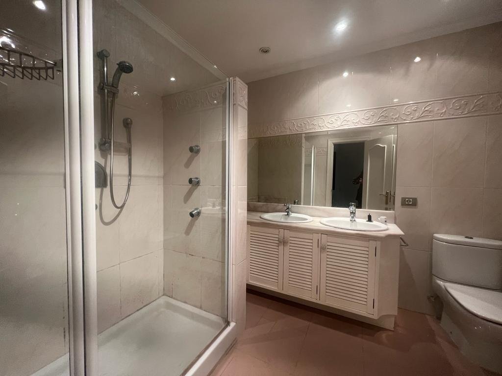 Piso de 185 m² en Bilbao