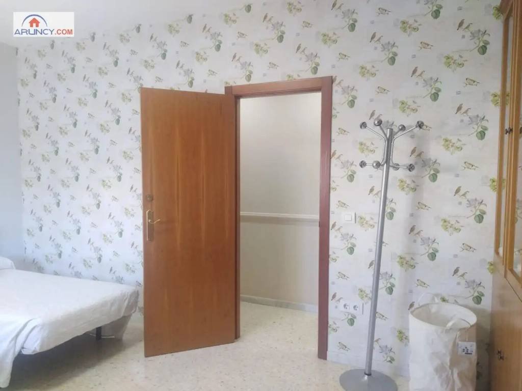 Piso de 95 m² en Sevilla