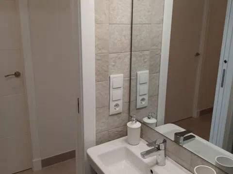 Piso de 90 m² en Rota