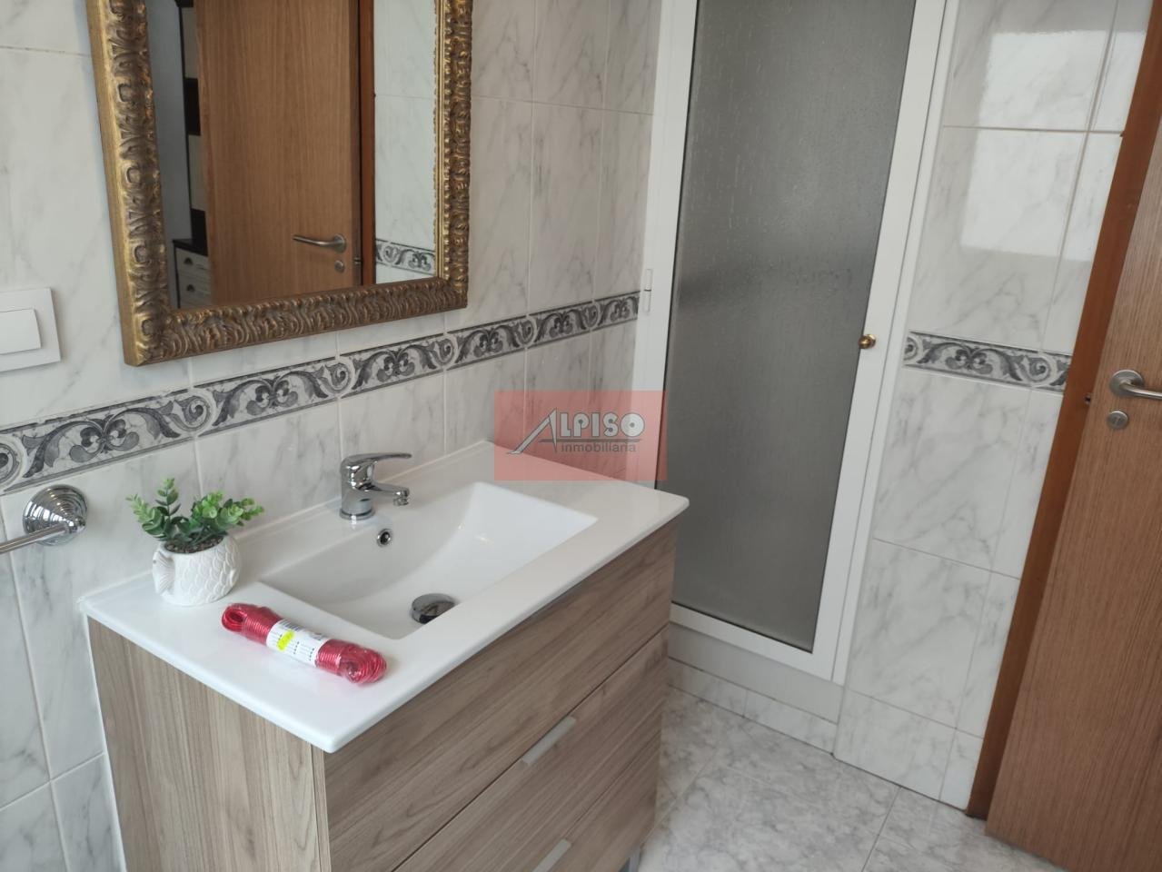 Piso de 65 m² en Ourense