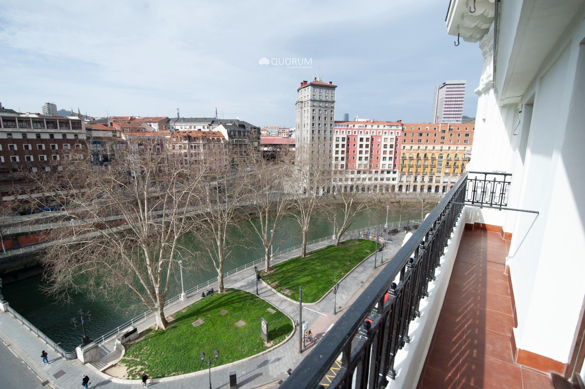 Piso de 100 m² en Bilbao
