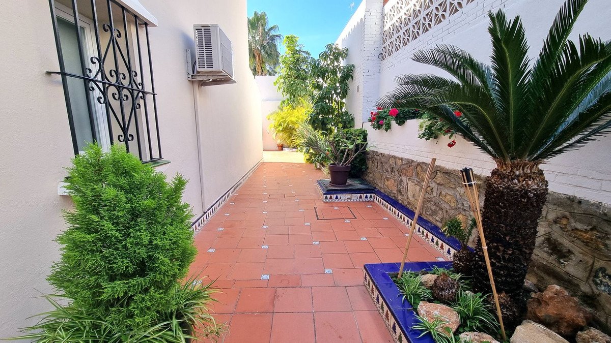 Casa de 593 m² en Luque