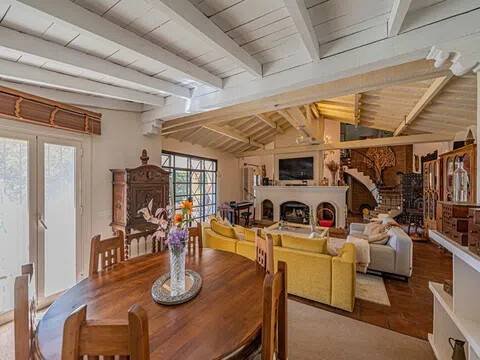 Casa de 438 m² en Marbella