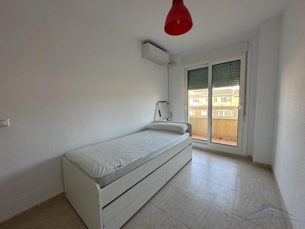Piso de 65 m² en Roquetas de Mar