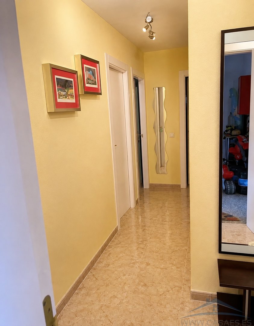 Piso de 98 m² en Roquetas de Mar
