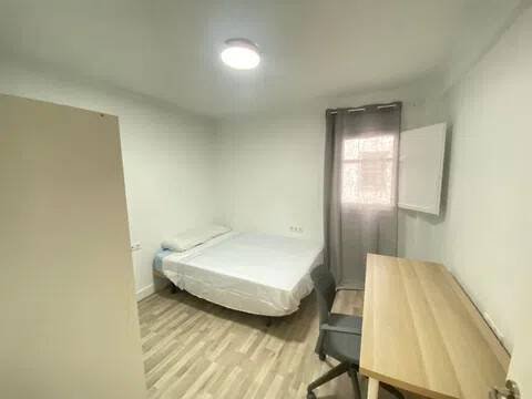 Pis de 85 m² a València