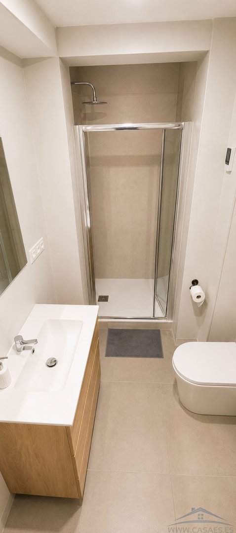 Piso de 81 m² en Almería
