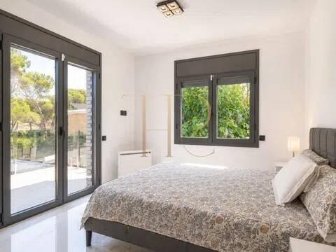 Casa de 350 m² en Castelldefels