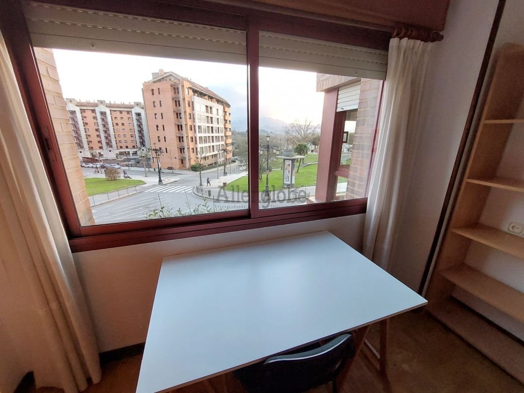 Piso de 120 m² en Oviedo