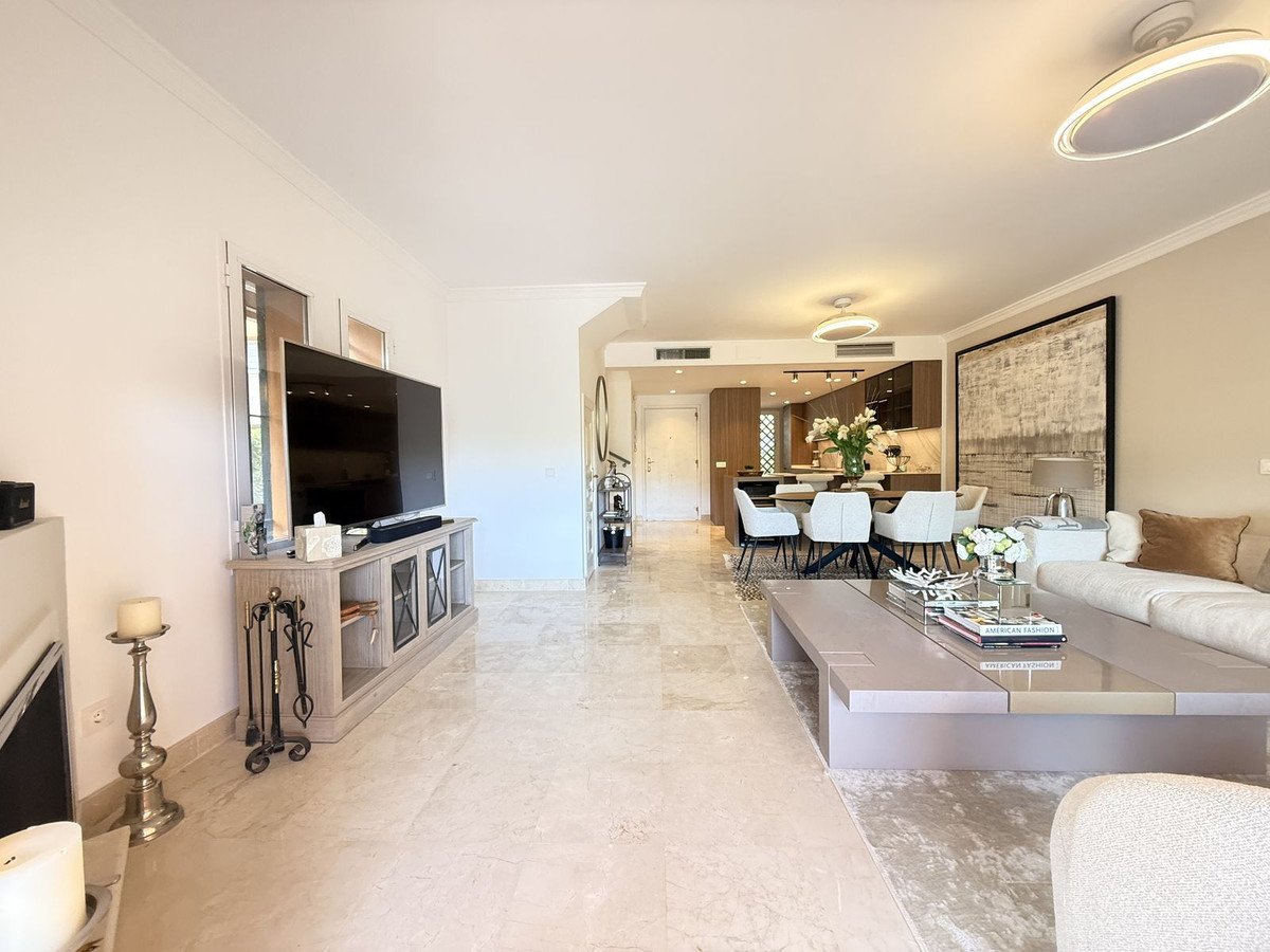 Flat 148 m² in Benahavís