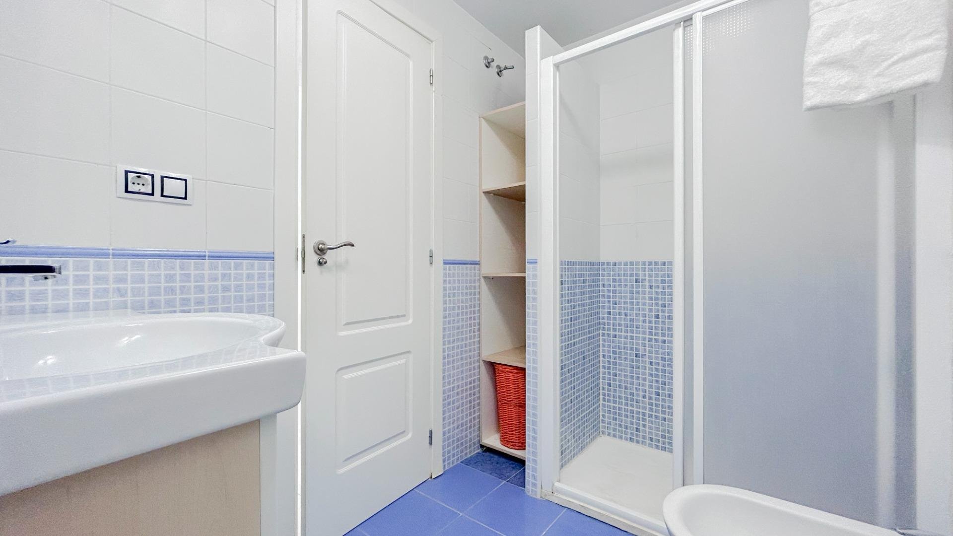 Piso de 100 m² en Puzol