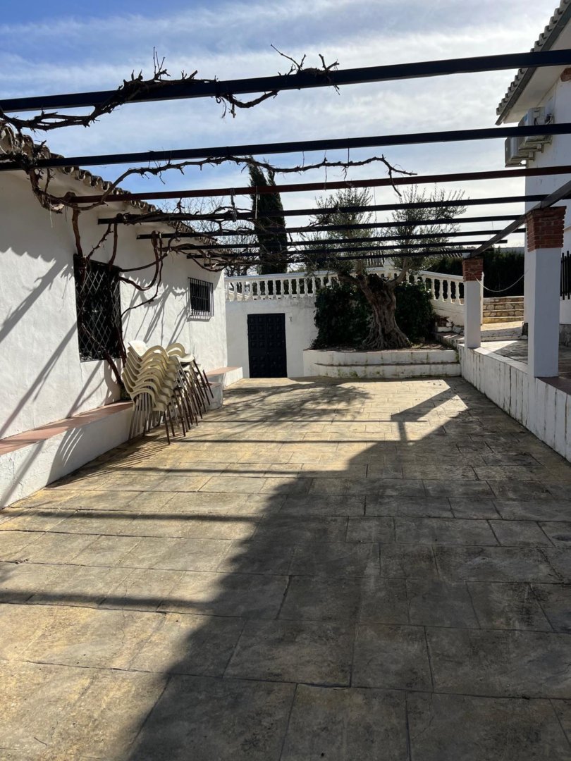 Casa de 200 m² en Baena