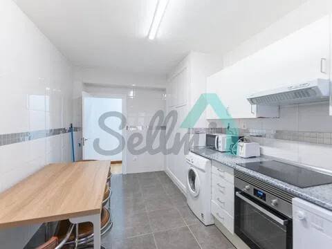 Piso de 82 m² en Oviedo