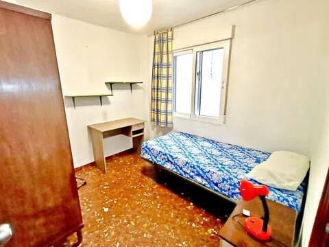 Habitación 90 m², Granada