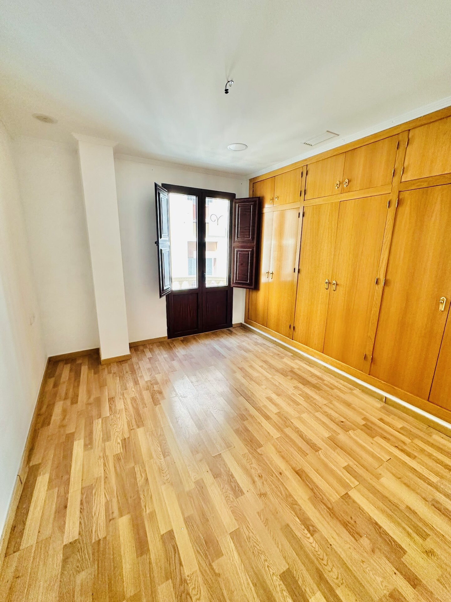 Piso de 85 m² en Granada